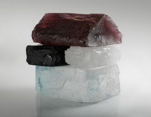 В Twocities gallery проходит выставка современного «стеклянного» искусства под названием “Young glass” В Twocities gallery проходит выставка современного «стеклянного» искусства под названием “Young glass”