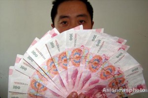 C начала 2009 года в Шанхае обнаружено более 11 млн. фальшивых юаней