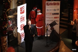 Новый год Русского клуба в Шанхае, 2010. Фото Максима Слупского Новый год Русского клуба в Шанхае, 2010. Фото Максима Слупского